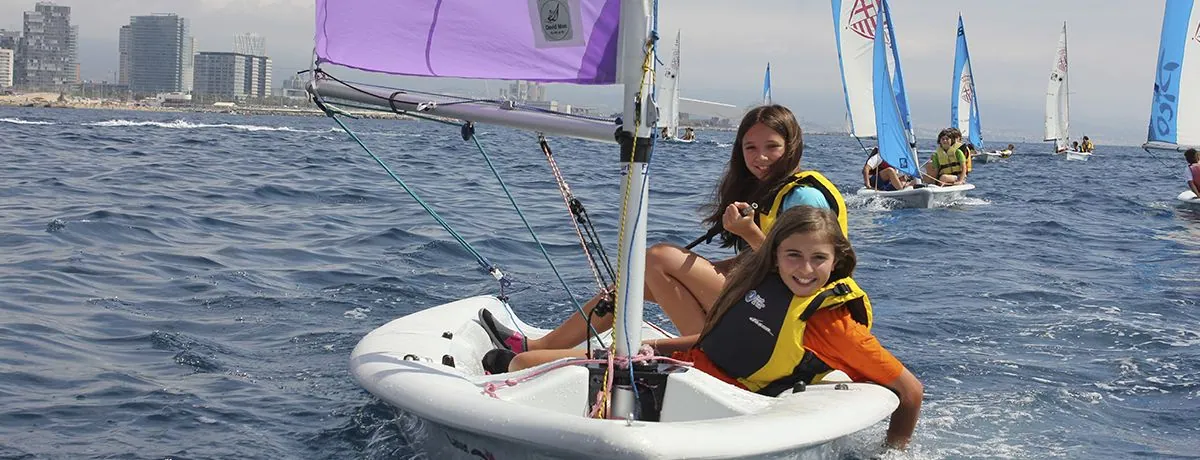 Campamento de vela sin clases de español
